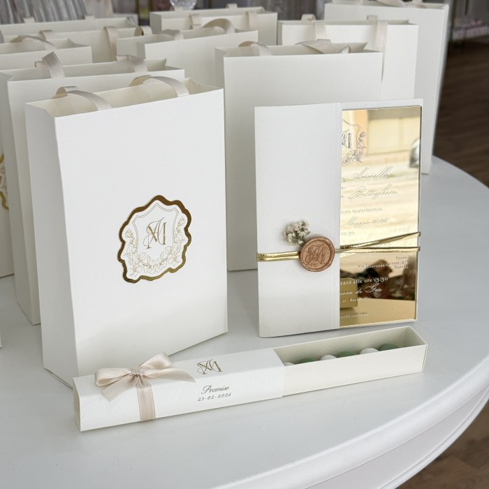 bag invito wedding