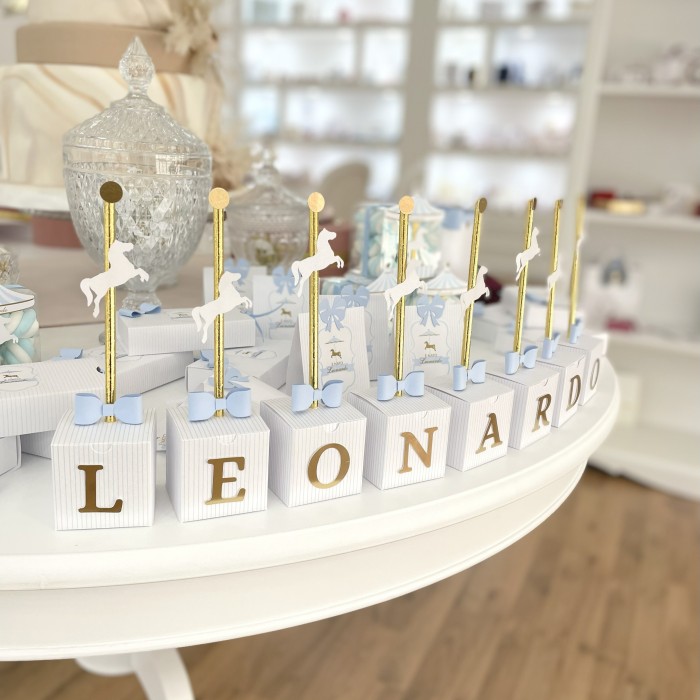 Scatoline per allestimento di nome composto