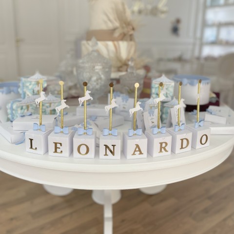 Scatoline per allestimento di nome composto