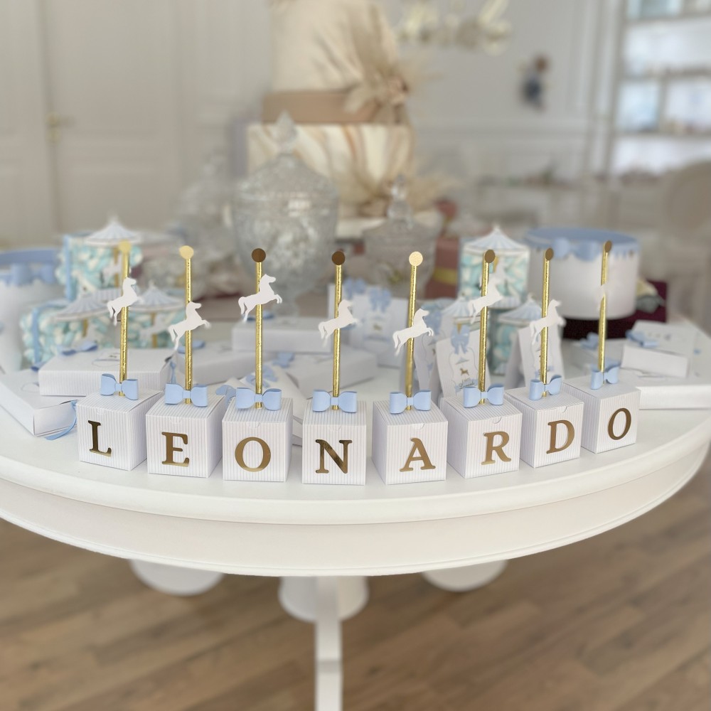 Scatoline per allestimento di nome composto