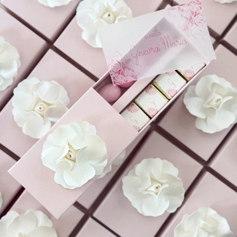 MatchBox 1207 con Rosa in rilievo