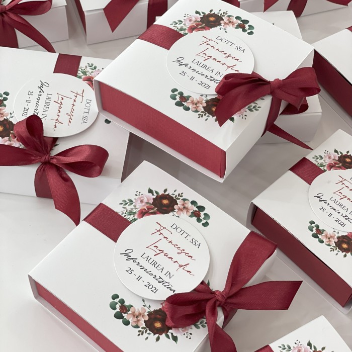 Scatola Abbraccio Big Laurea Red Flower